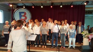 Bob zingt bij Sugar and Spice