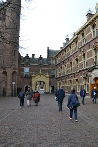 Titurel Culture class visits Binnenhof_02R