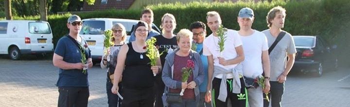 De wandelschoenen aan en “de paden op, de lanen in”! Tekst en foto’s door Yvonne