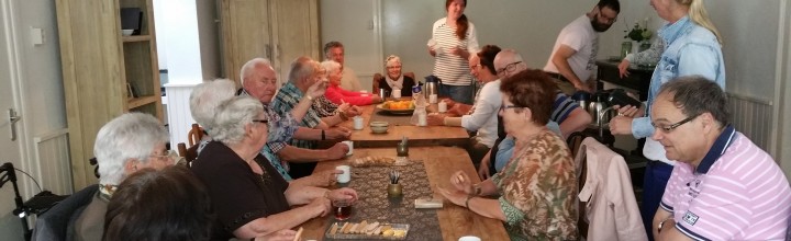 BWI huiskamer op verplaatsing: van Hoogerheide naar Putte, tekst door Jopie